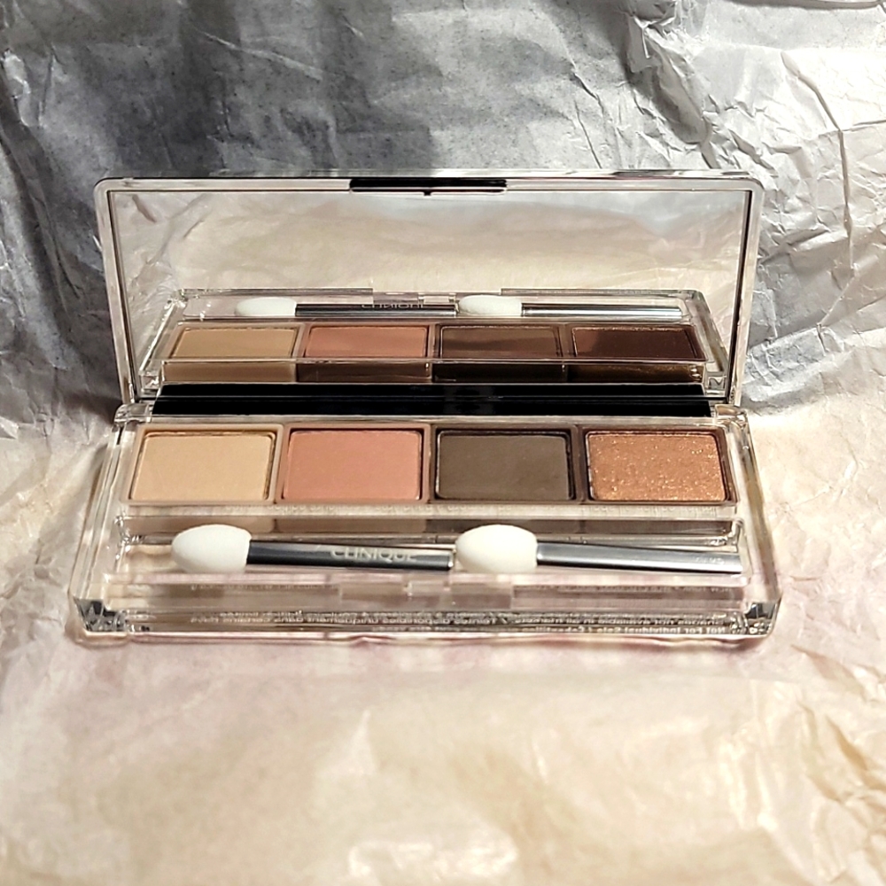 Clinique all about shadow quad